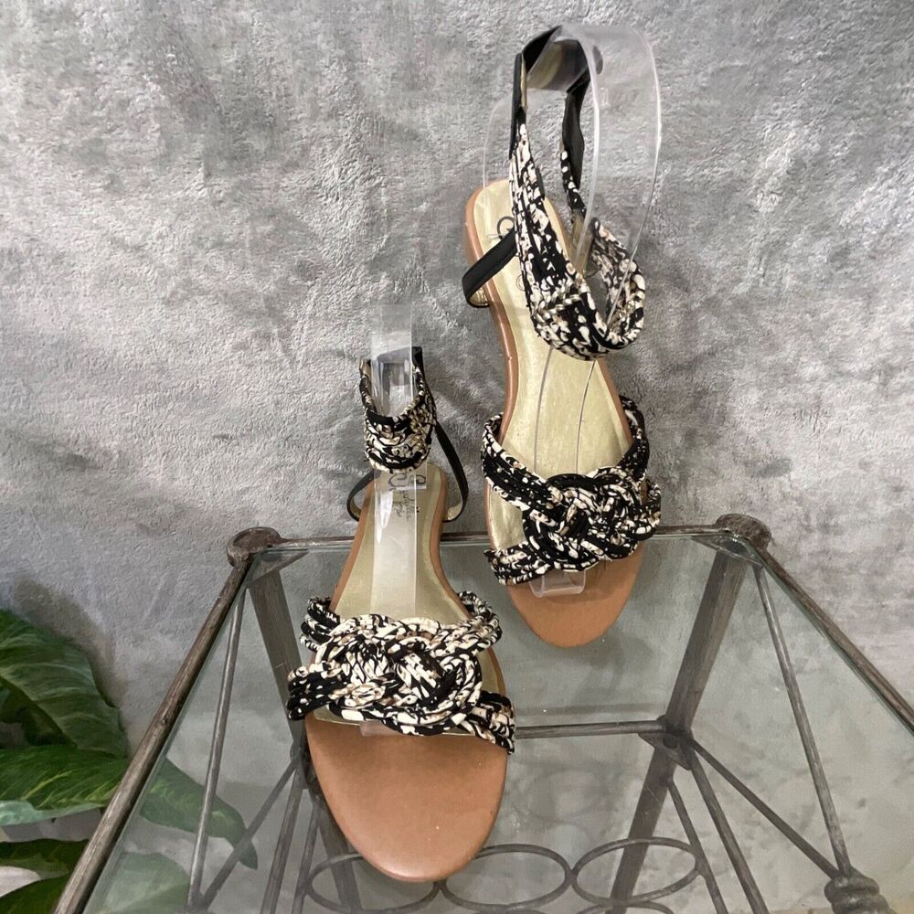 Seychelles sandals Women’s size 8 Fabric/ woven textile Ankle Strap sandals